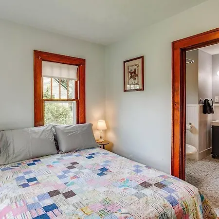 Artist'S Vintage Home 5 Mins From Nd Campus